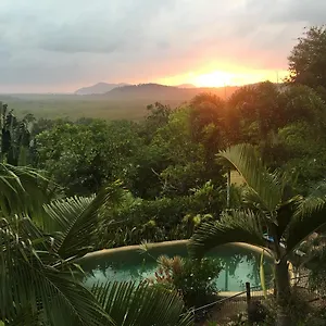 Bed & Breakfast Mission Escape